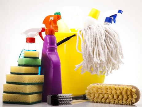 Cleaning team preparing a Bayswater flat for tenancy handover